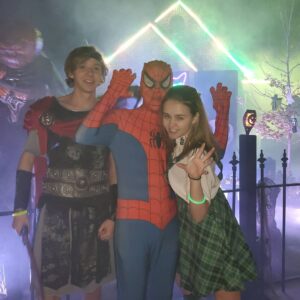 Megan Stott Instagram - Happy Hallows Eve!!!!🎃🎃 
YOU ARE NEVER TO YOUNG TO TRICK OR TREAT👻🥳