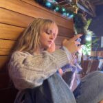Megan Stott Instagram - Have a Holly Jolly Christmas