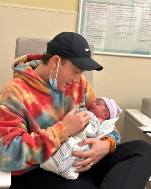 Meghan Trainor Instagram - On July 1st (our 7 year anniversary of our first date) we welcomed Barry Bruce Trainor into the world 🐻💙

He was a big boy at 8lbs 7oz...and sideways (transverse), but we had an amazing, successful c-section, and I finally got my skin to skin time! Thank you to all of the incredible doctors and nurses who took such great care of us❤️