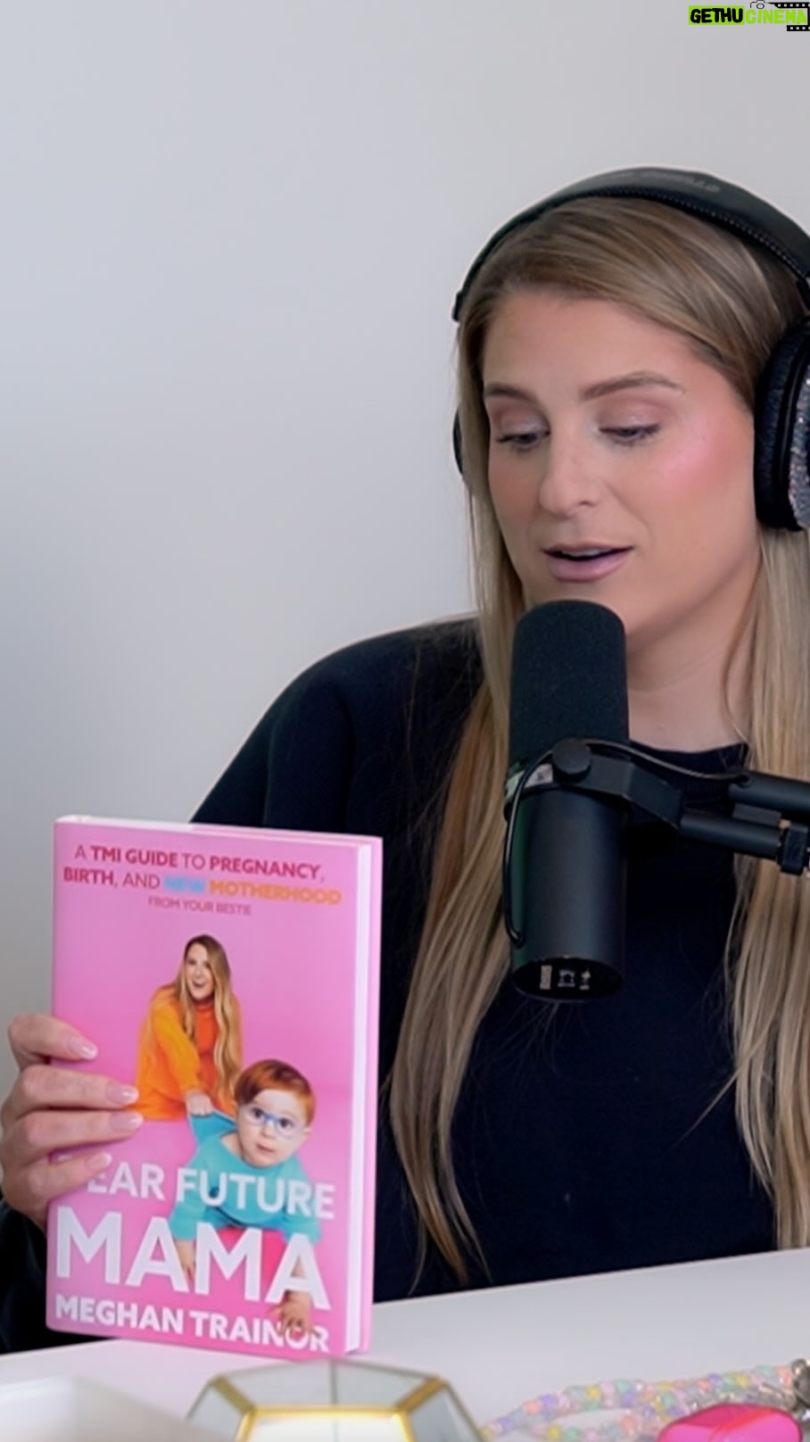 Meghan Trainor Instagram - DEAR FUTURE MAMA 4/25 📚💖 @meghantrainor #workinonitpod @ryan.trainor @darylsabara