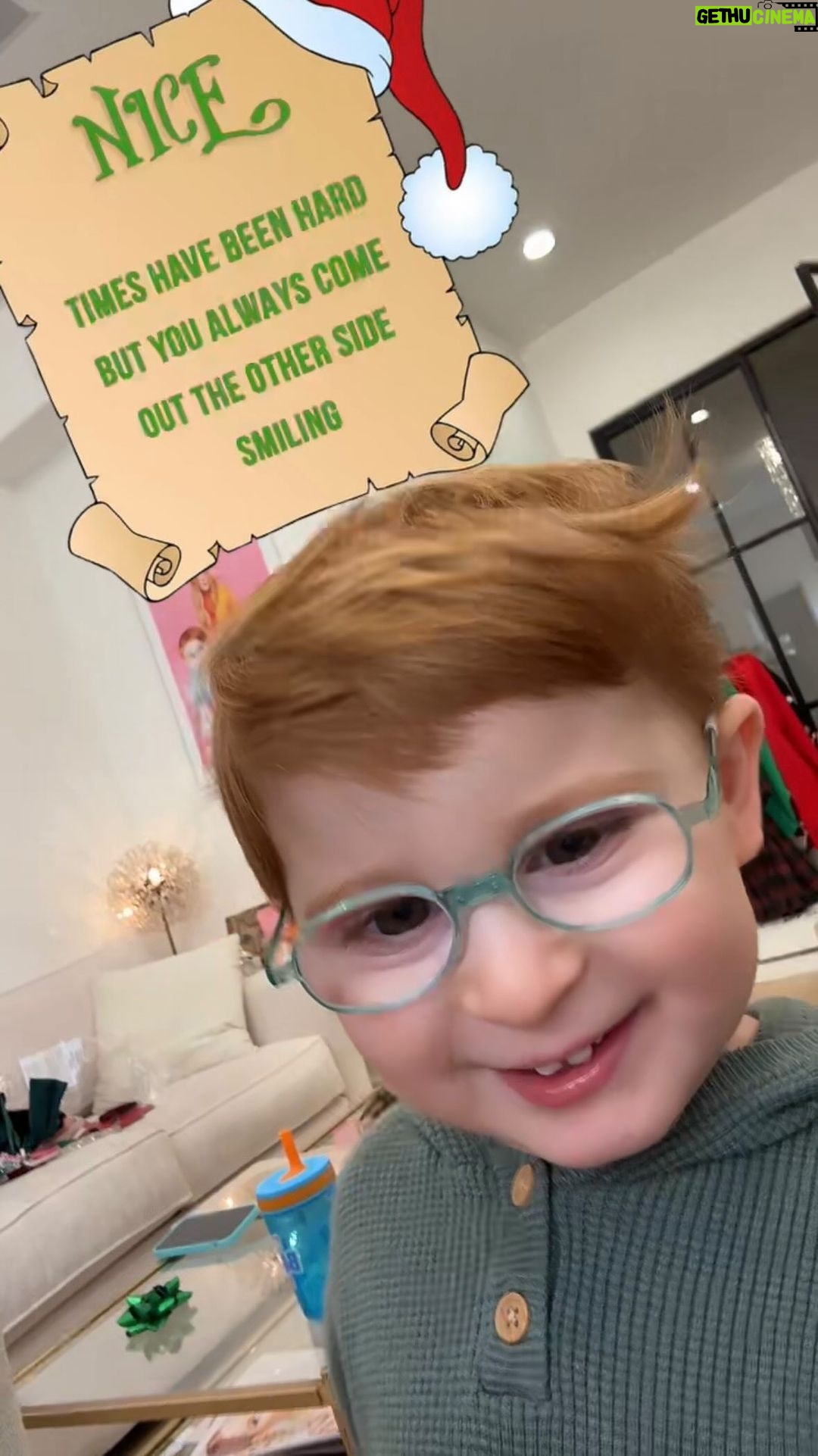 Meghan Trainor Instagram - Rileys bed head is too cute. We are SO excited that this song is finally OUT NOW @jimmyfallon #wrapmeup #jimmyfallon #christmasmusic 🎁🎄❤️