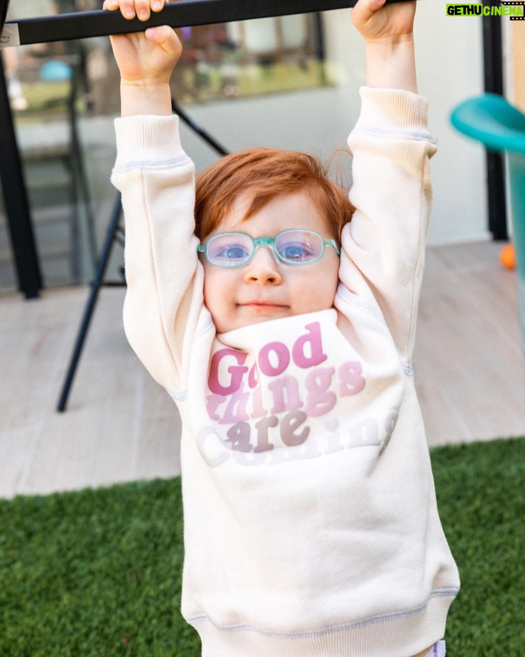 Meghan Trainor Instagram - CUTENESS OVERLOAD ALERT😠get ready for the cutest twinning experience with your toddlers💖 These outfits are perfect for snuggling, playing, and making memories that will last a lifetime. And our sweet babies approved. Our mommy and me sets will be available to shop on MAY 31st at samiiryan.com 🥰💙