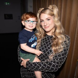 Meghan Trainor Instagram - Riley said “CHEEEEESE!”😭🥰🥹 #22weekspregnant