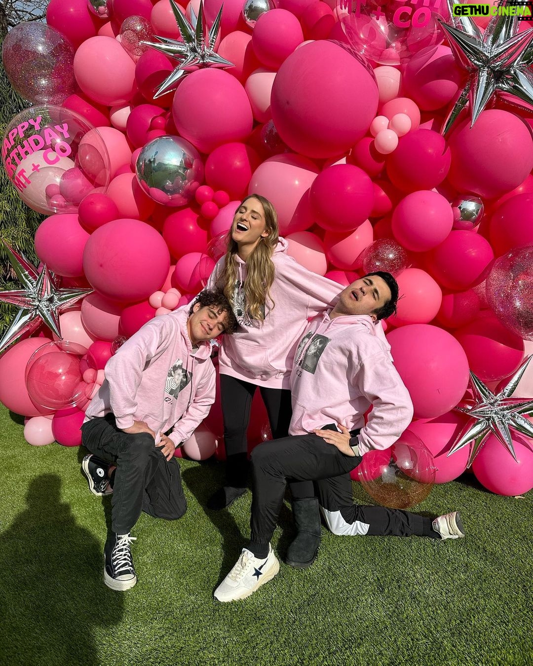 Meghan Trainor Instagram - Loved sharing a womb with these two! Happy birthday @chrisolsen and @joshuatbassett and meee🥰 🎁💖