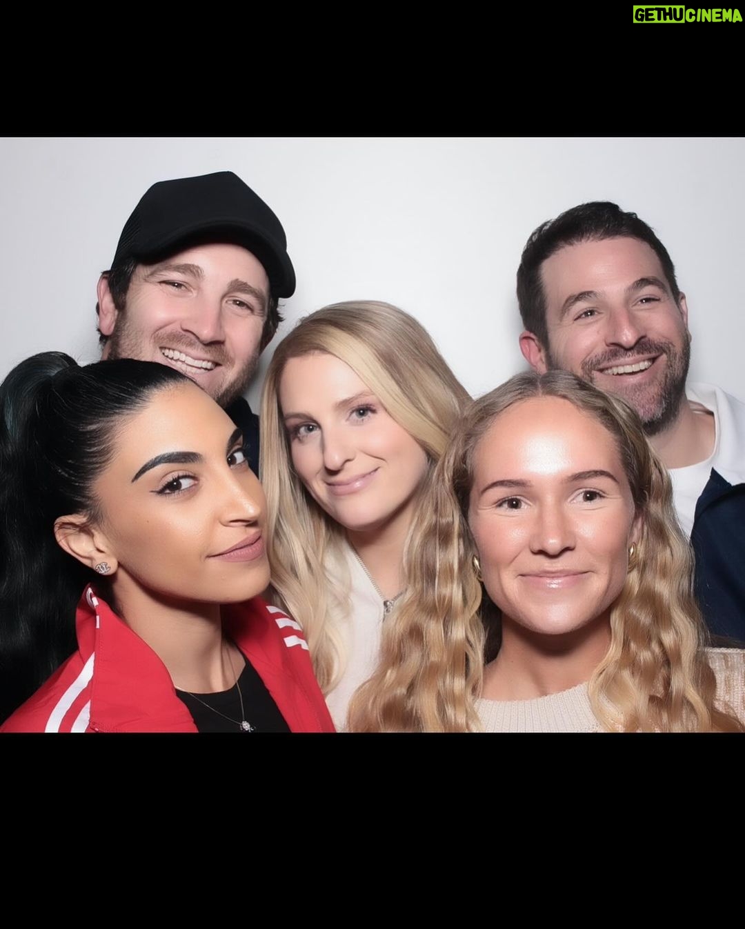 Meghan Trainor Instagram - I love this little life @darylsabara ❤️
