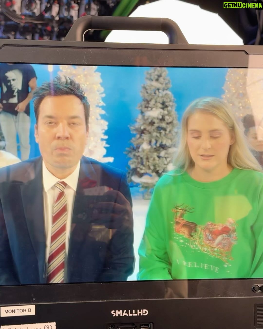 Meghan Trainor Instagram - New York was a dream! Thank you @jimmyfallon for being the nicest, most talented, and most giggliest man I’ve ever worked with. This duet has made so many dreams come true! I’ll never be able to thank you enough ❤️ please stream #wrapmeup and show Jimmy how he’s the true popstar (superstar) that he is! Last slide 👀 Christmas magic❤️🎄🎁 Dancers: @robinmasella @sariri15 @kdja030 @stephyonk @camp_claire @alekitty @jojolinajavier @markcruz17 @raymondbaynard @garetthawe @j0rdanchin @kenny_bermudez @jswagg93 #curtisholland (no IG account) Stand-ins: @yuzzz12 (Meghan) @davidpaulkidder (Jimmy) Choreographer: @sarahogleby Associate choreographer: rachelbressdoroudian
