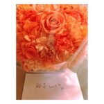 Megumi Han Instagram - 「おめでとう、翔子ちゃん」 愛する中川翔子ちゃんを、潘家で祝福！！ ようやく直接「おめでとう」の言葉を伝えることができました！！ 出会いは遡る事、8年前。 『中川翔子のアニメが好ぎだーーっ！』という番組にお邪魔させて頂いたことがきっかけで意気投合。 撮影を終えて、真っ先に連絡先を交換して、そのあとすぐに観劇のお誘いを下さったの。 大好きなことに、全身全霊で向き合う翔子ちゃん。 今では「好きなものを好きだ」と言えるようになったけれど、私の中で、その第一人者が翔子ちゃんでした。 漫画やアニメ、ゲームなど、好きな作品、キャラクター、楽曲と、惜しみない愛を伝え広めて…。 彼女自身もまた、作品に携わり、キャラクターを演じ、歌を届けて…。 テレビ、ドラマ、ラジオ、ライブ、舞台と、たくさんのステージに立つ彼女を見守りながら、"好き"を生業にして、"好き"なものに貢献していく姿に、勇気をもらってきました。 そんな翔子ちゃんと友達になれる人生は想像もできていなかったし、こうして彼女の幸せを、母と祝福できる事、心から嬉しく思います。 そんな私たちは、運命のもとに出会い、此処に集えたのだろうと、この日、改めて思ったのでした。 そう感じるタイミングで会える存在、人生のキーマンみたいな、ね。 改めて、おめでとう、翔子ちゃん！！ そして、いつもありがとう！！ 大大大大大好きﾋｲｨｨｨ!!🫶💖🌙🐈‍⬛🐈 ＿＿＿＿＿＿＿＿＿＿ この日のこと 昨日の『アニソン・アカデミー』で話してくれたんだよね。 ハッと思い立ってラジオつけたタイミングで聴けて ご縁のある作品や楽曲が、そこに集約されていて やっぱり"何か"あるんだと思いました🤭 翔子ちゃん、愛情いっぱい、ありがとう。