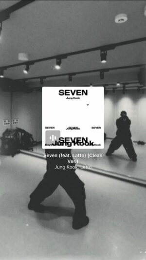 Megumi Han Instagram - Seven ／ JUNG KOOK & Latto

『【推しの子】』の振り付けとライブパフォーマンスを担当してくださったShoさん（ @yz_ent_sho ）にレッスンして頂いちゃいました！　

苺プロファン感謝祭2023でも、かなり久しぶりのライブパフォーマンスでしたが、今回、こうしてレッスンして頂いて踊るのもまた、久しぶり。

Seven踊りたいけど、自分に踊れるかなと思っていたのですが・・・

めちゃくちゃ楽しかったです・・・！！！！(^q^)

ありがとうございます、Shoさん・・・！！m(_ _)m

ここから、個人的に精度を上げていきたいなと思います！！(｀_´)ゞ

いやはや、しかしね、まさか20年前のダンスの縁と記憶が、ここに集約されるとは思いませんでした。

SAMさん主宰のSOUL AND MOTIONに通っていたという話から、何より驚いたのは、George先生の話。

小6から中学生のときの記憶が、いま繋がるなんて、ご縁が過ぎるでしょう。

縁の糸は、どこでどう繋がるか、わからないですね。

世間は、広いようで、やっぱり狭いなぁ。

そんなこんなで…

巡りに、めぐって、踊るの楽しいなぁって話です。(?)

一時は、スクールも考えたんですが、仕事上、スケジュール感が難しいこともあり、なによりブランクがありすぎて、こうして気兼ねなくダンスを習える機会を頂けたことも、本当に有難いです。

ありがとうございます、Shoさん・・・！！m(_ _)m（2度目）

⌘＿＿＿＿＿＿＿＿＿＿＿＿＿＿＿＿＿＿＿＿

「Seven」が更に好きになりましたし

JUNG KOOKがもっと好きになっちゃいました。

#Seven #JUNGKOOK #BTS #Latto #dancepractice