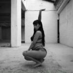 Mela Murder Instagram - I wrote the song MOTHER for my daughter Amethyst as she grew in my womb. For me as a woman transitioning to mother and all that I’ve experienced with my body, my relationship with my body my priorities my sense of self beyond my body is truly a symbolism of my own rebirth. MOTHER. CREATOR. LIFE. I have reclaimed my power through this rebirth. This piece is a visual representation of that. Directed by Me, Shot and Edited by @yopoosh , Song produced by @f_virtue Styled by @chromat Watch on @vimeo Listen on @soundcloud