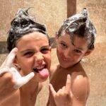 Melani Olivares Instagram - …y llegaste a cumplir los ansiados 6, y justo anoche, de tu pierna salieron rayos, calambres y corrientes… tú y yo , sabemos que Sonic está apoderándose de ti, pero es secreto, porque no se pueden decir en voz alta los deseos… Feliz cumpleaños mi chico, mi príncipe, mi Lucho ..❤️❤️❤️❤️ Te amamos … ❤️❤️❤️
