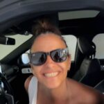 Melani Olivares Instagram - No podíamos haber viajado con mejor coche! 7 plazas, hibrido, un maletero súper amplio y hemos gastado 70 euros en gasolina en ir a Málaga y volver! Gracias @fordromadrid. Gracias @idolyagency_official. Gracias vida! #fordexplorer #colaboracion #regalo