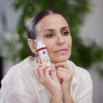 Melani Olivares Instagram - #Publi - Ya os he contado alguna vez por aquí la rutina que hago para combatir el tema de las manchitas de la piel con NIVEA Luminous630, ahora estoy utilizando su NUEVO Sérum que tiene doble beneficio: antiedad y antimanchas! Empiezas a ver resultados a partir de la segunda semana y yo la verdad, estoy encantada con la evolución que voy viendo y me noto la piel mucho más luminosa, joven y homogénea. ¡Os dejo un poco más de info en las historias que acabo de subir! #NIVEALuminous630 #NIVEAntimanchas #SerumAntimanchas #NIVEA @nivea_es
