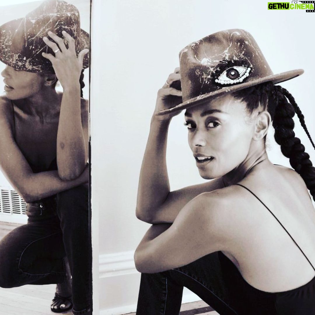 Melanie Liburd Instagram - Who's that girl 🤍 📷 @tina_turnbow