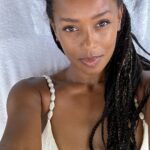 Melanie Liburd Instagram - Full heart ✨