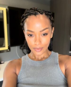 Melanie Liburd Instagram - Back onset and today's shout out is to Traci and Jen the most insane hair and makeup duo 🩶🙌🏽 #crazygoodtricks