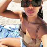 Melanie Liburd Instagram - First beach day of the summer. Back with the gang. 📷 @sammatthews @adicora_swimwear #islandgirl 🧡 Venice