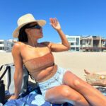 Melanie Liburd Instagram – First beach day of the summer. Back with the gang. 

📷 @sammatthews 
 @adicora_swimwear #islandgirl 🧡 Venice