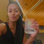 Melanie Liburd Instagram - And the summer adventure begins. A bit of work, a lot of pleasure and most importantly those hugs from the family. First stop home. London I'm coming for ya 🇬🇧 #britsabroad LAX British Airways Club Lounge