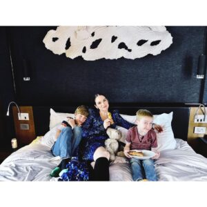 Melanie Scrofano Instagram - TIFF bts

1) my car didn’t arrive on time so my heroes drove me and it was so much better that way 

2) @mar_gordon and @aniyanandybeauty made me look good and we had fun doing it

3) The red dress was another option but I panicked and made them choose and they chose….

4)blue

5) not mad about it

6) to get to @etcanada we had to walk through a gym so I got a workout in

7) Jeff brought the boys back so we could be together for dinner and the crust I’m holding in this photo looks like a penis sorry ‘bout that

8) The moment after Amanda Brugel said some VERY NICE THINGS about our movie. Great Q&A with very good questions and wonderful crowd ( you know who you are but I won’t tag you because that would be rude #girlsnight)

9) a quick snuggle before a very tough departure…

10) see you in a few weeks my snuggle buddies and thank you for everything ♥️♥️♥️♥️♥️♥️💋💋💋💋💋💋💋💋