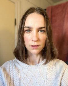 Melanie Scrofano Instagram - Me wondering how fast I can grow my hair…… #wynonnaearp @tubi