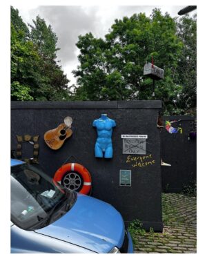 Melanie Scrofano Instagram - “Glasgow Blue (da ba dee da ba doo) My Mind”

For some reason I was really drawn to blue while I was here. 

1- Playing Kat and Mouse aka Wynaught at the Haught Box
2- People still smoke and I was not prepared
3- A portal to a world inside an Edgar Wright film
4- The tree never grew, the bird never flew, the fish never swam, the bell never rang
5- where trees can grow, bells can ring, fish can swim and birds can sing
6- this guy is a real piece of work according to the tour guide
7- ?
8- What is a ‘Dram’? Anyway this is a photo of its bar…..
9- can you find the #earp? #wynonnawuzhere

#glasgow

Thank you everyone for another great escape from real life xoxoxoxo