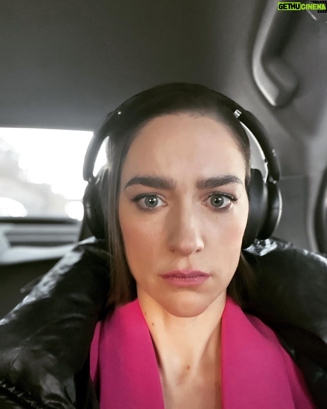 Melanie Scrofano Instagram - If 1st Uber smells like b.o. + 2nd Uber smells like b.o…..does that = I have b.o.????
