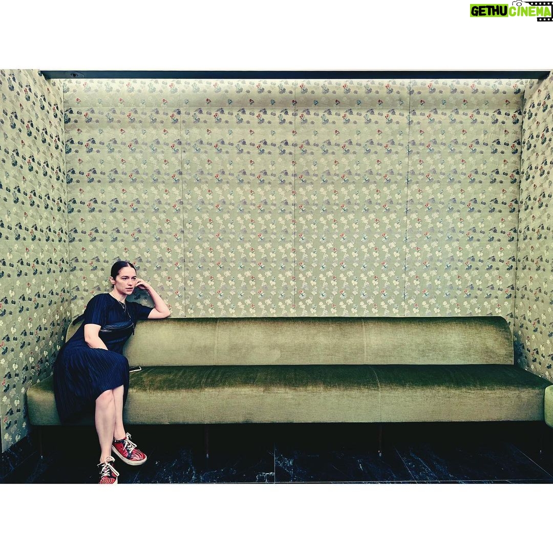 Melanie Scrofano Instagram - The trip was too quick and there was a lot of work to do so couldn’t enjoy Milan as much as I liked, but thank you Charlotte and Toni for capturing my isolation and this horse lamp.
