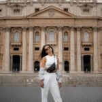 Melina Konti Instagram - 𝐑 𝐎 𝐌 𝐄 𝒅𝒖𝒎𝒑 #rome #italy #roadtrip #photodump #vatican #museum #stpetersbasilica #pieta #michelangelo #scuoladiatene #raphael #colosseum #breathtaking #experience #summer2022 #lifetime #trip #dream #travel @giannisranis ❤️ Rome, Italy
