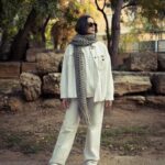 Melina Konti Instagram - Εγώ που έρχονται οι διακοπές των Χριστουγέννων 😁 Και μια μοιραία 😋 📸@giannisranis #lastdays #beforechristmas #happy #festive #mood #xmastime #city Athens, Greece