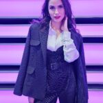 Melina Konti Instagram - Ένα μικρό αναμνηστικό βίντεο από το δικό μου 2023. Ένα μπορώ να πω με σιγουριά, ήταν γεμάτο. Χαρές και λύπες, συγκινήσεις, γέλια και δάκρυα σε αφθονία, εμπειρίες, μαθήματα ζωής, αναμνήσεις, νέους ανθρώπους, νέες πλευρές του εαυτού μου ήταν όλα μέρος αυτού του ταξιδιού και μπορώ να πω είμαι έτοιμη για το επόμενο. Ό,τι κι αν είναι, bring it on!! Καλή χρονιά να έχουμε, εύχομαι να σας βρει όπου, όπως και με όποιους επιθυμείτε κι αν δεν είστε ακόμα εκεί που θέλετε κάντε τα πάντα για να βρεθείτε μέσα στο 2024! Σας φιλώ! Athens, Greece