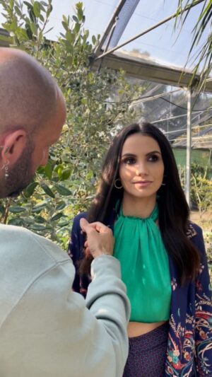 Melina Konti Instagram - Backstage 📽 @instylegreece

Φωτογραφίες: Νίκος Μαλιακός @maliakos_nikos
Styling: D. V. Schwartz @happydim
Makeup/Hair: Θάνος Μόλος @thanos_molos

#backstage #photoshoot #instylemagazine #instylegreece #interview #actress #gettingready