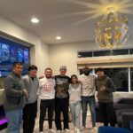 Merab Dvalishvili Instagram - Enjoying good friends, good times, and Georgian tunes 🇬🇪 Merry Christmas & Happy holidays everyone! 🎄🎊 Las Vegas, Nevada