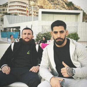 Merab Dvalishvili Instagram - Per Henry Cejudo’s YouTube announcement we are fighting February 17th for “The Undisputed Short King Championship” 🤣👑. Hey @henry_cejudo send me a copy of the contract. I didn’t get it yet ! 🦾