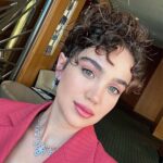 Merih Öztürk Instagram – 💖🌷💝👙💄🎀👚👛🦩