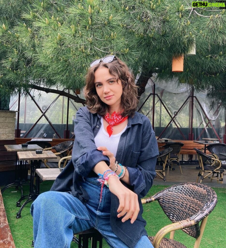 Merih Öztürk Instagram - bahar çim