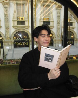 Metawin Opas-iamkajorn Instagram - Cozy times in Milan.
@prada #PradaFW24