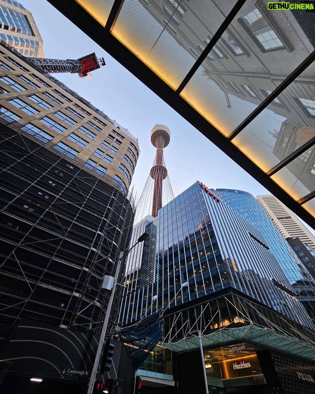 Metawin Opas-iamkajorn Instagram - One day.. Sydney Eye Tower
