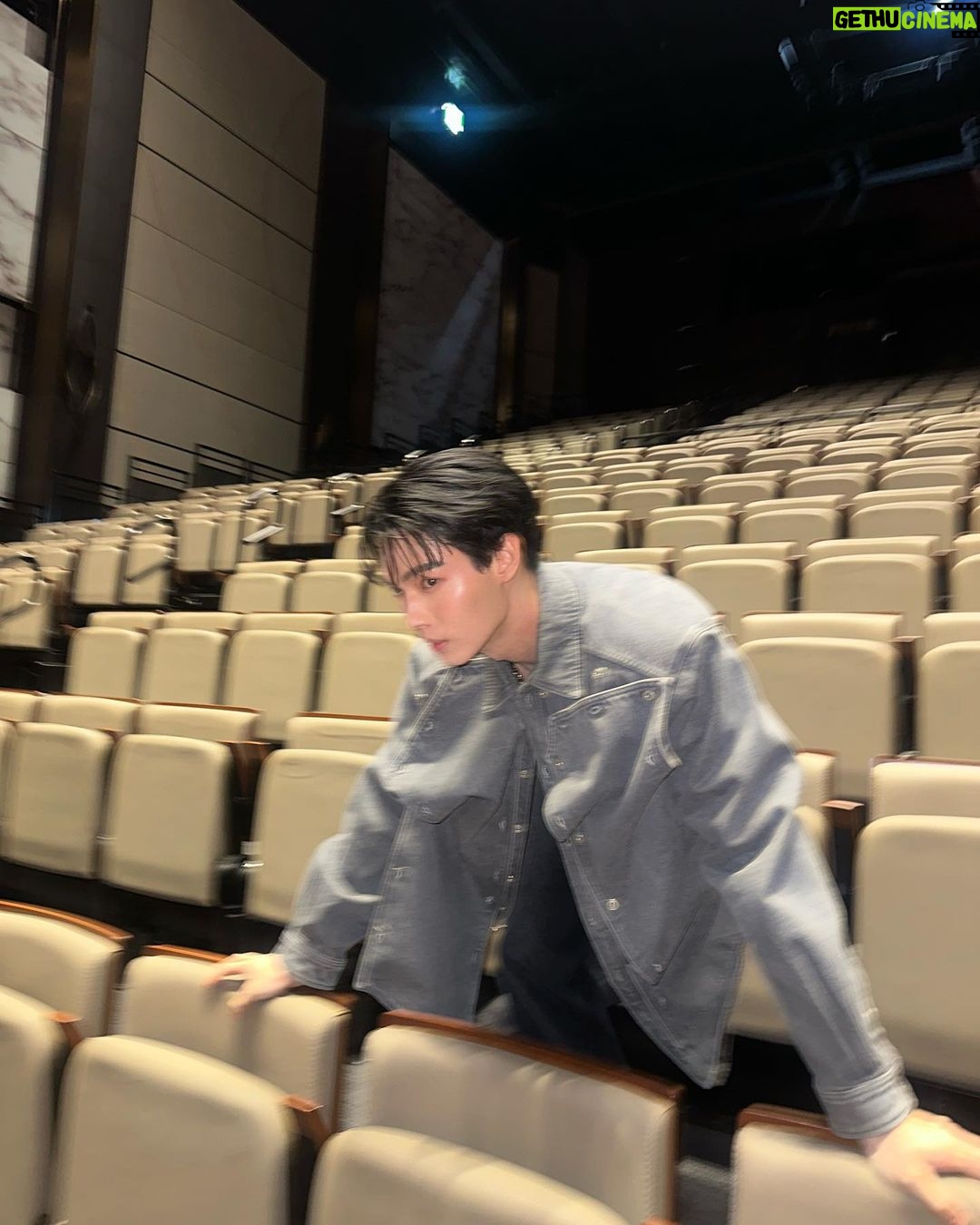 Metawin Opas-iamkajorn Instagram -