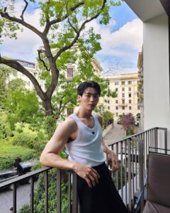 Metawin Opas-iamkajorn Instagram - Are you ready? #PradaSS24 Milán, Italia