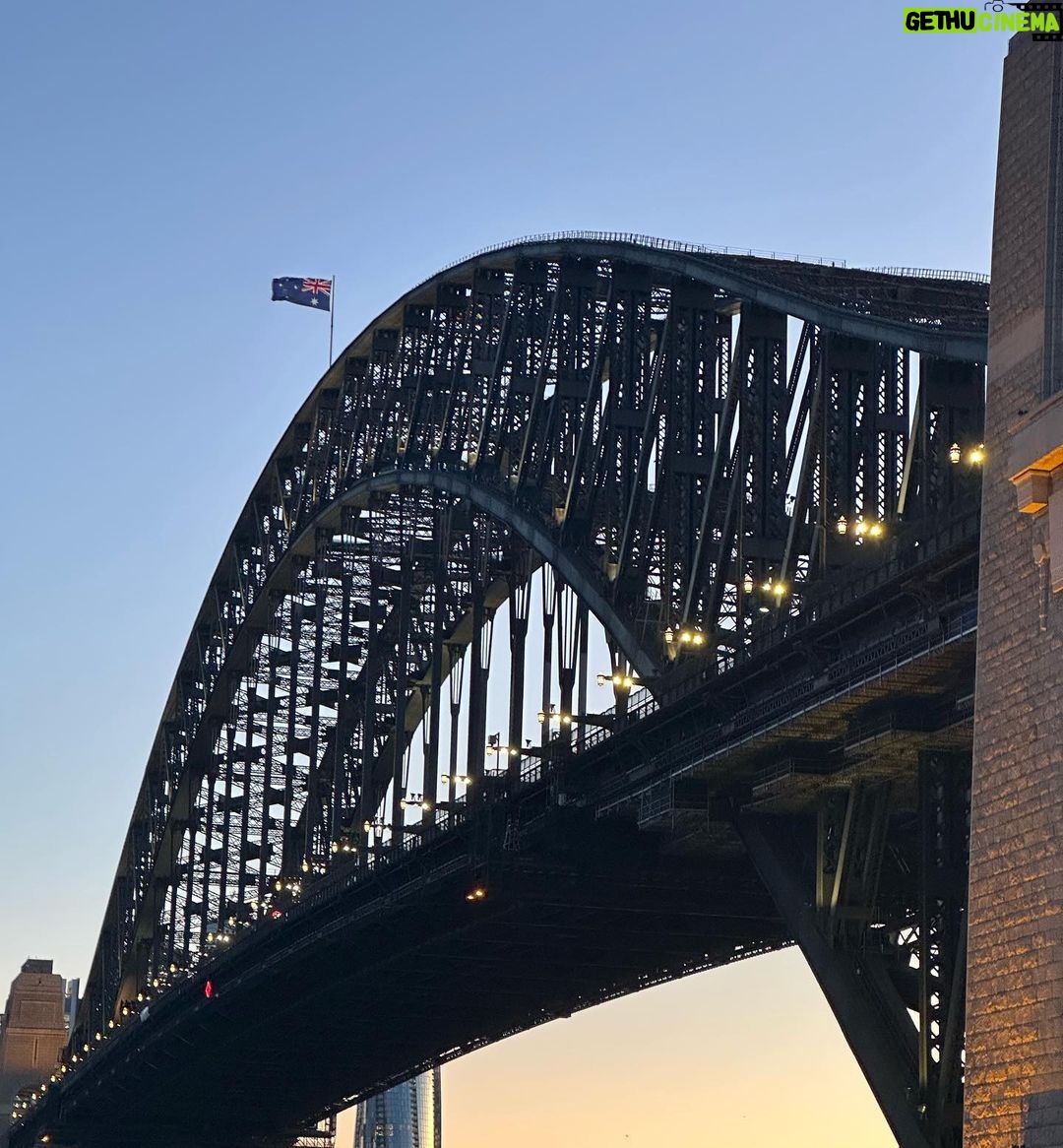Metawin Opas-iamkajorn Instagram - 🇦🇺 Sydney Harbour Bridge