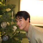 Metawin Opas-iamkajorn Instagram - HK dumps 🎄