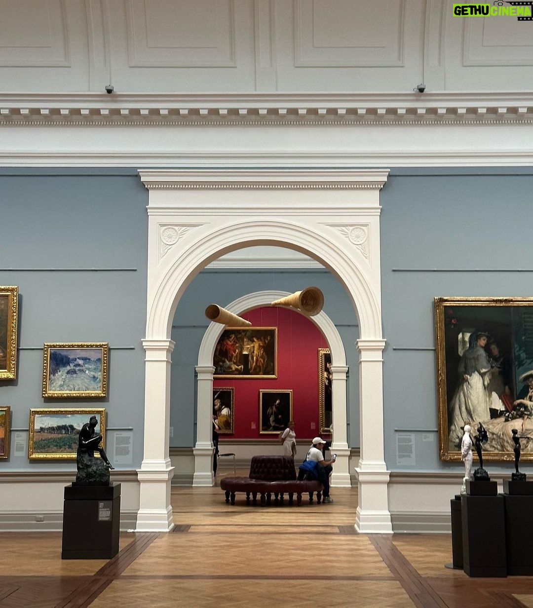 Metawin Opas-iamkajorn Instagram - Obsessed🖼️ Art Gallery of New South Wales