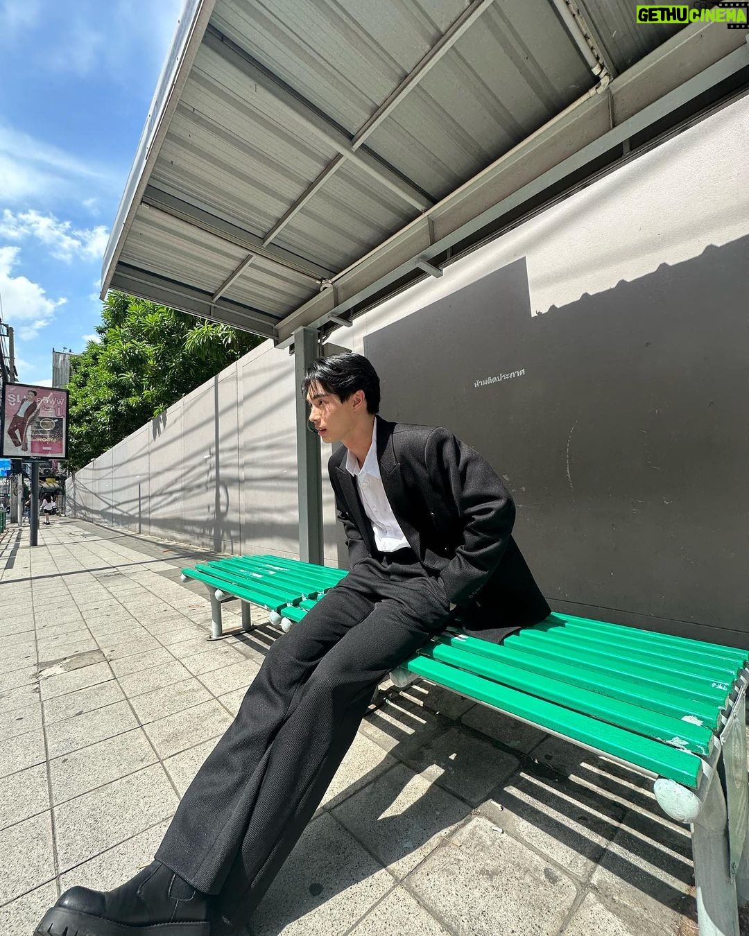 Metawin Opas-iamkajorn - 1 Million Likes - Bangkoker
