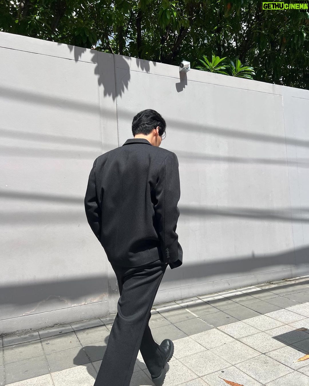 Metawin Opas-iamkajorn - 1 Million Likes - Bangkoker