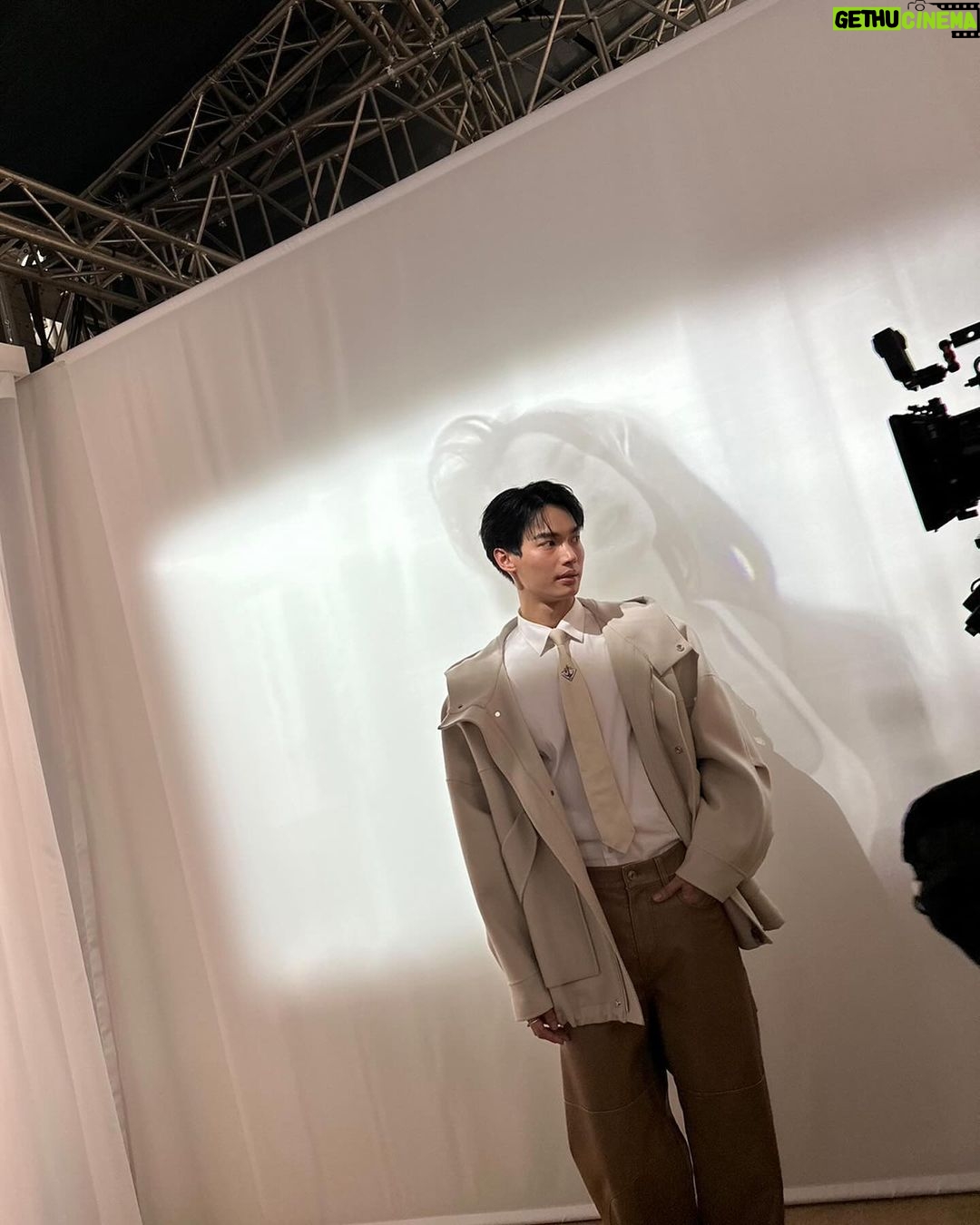 Metawin Opas-iamkajorn Instagram - Honored to be a part of Shiseido Asia Pacific ”Journey of Potential“ event in Bangkok. Come celebrate the limitless potential within us all at Parc Paragon till 4th of February 2024 #VitalPerfection #ShiseidoThailand #PotentialHasNoAge