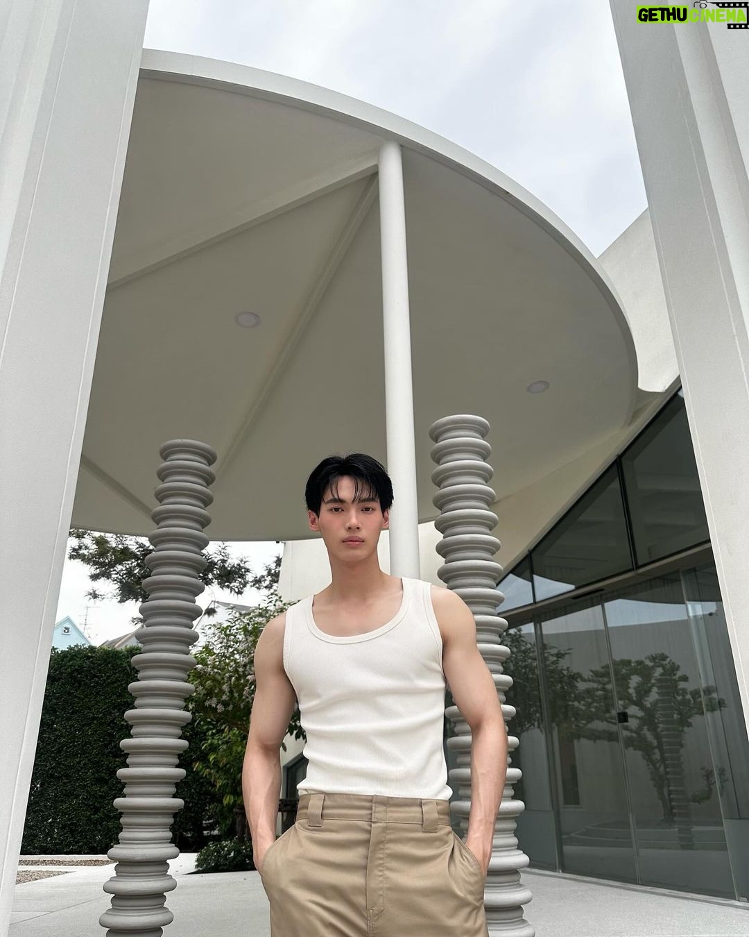 Metawin Opas-iamkajorn - 1 Million Likes - ☀️