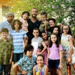 Metehan Parıltı Instagram - Şöhretler Okulu 21 Ocak'ta sinemalarda 🎬 @sohretlerokulufilm @adnanonal @ogedaygirisken @adasahin.official @barantugragenc @berennsenol @cemredemircanofficial @cinaryukcekerofficial @dorukyilmazresmi @nisasofiya @revnacolakofficial @atakan_turkoz ( Diğer arkadaşımın isimlerini bilmiyorum 😔 ) #şöhretlerokuluyarişiyor