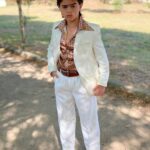 Metehan Parıltı Instagram - Rolünün hakkını veren adam fotosu 🤪🤗☺️ 🎤🧿 @cns.production @sohretlerokulufilm @adnanonal @layla_sirin_ajans @derin__alya #metehanparilti #metehanparıltı #çocukoyuncu #kuzgun #kadin #satılmış #afiliask #hamsi #öğretmen #aliörnek #uyanışbüyükselçuklu #selçuk #kin #aslan #mucizedoktor #mehmet #şöhretlerokulu #arabesk #anotherself #cemil #instagram #instagood #likeforlikes #happy #cute #follow #smile #instalike #mpfc Istanbul, Turkey