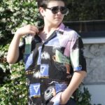 Metehan Parıltı Instagram - @evosangels Temmuz sayısı için çok özel bir çekim gerçekleştirdik. @evrimeyaslak ve @eyaslak 'a çok teşekkür ederim 🥰 Düzenleme: @evrimeyaslak @eyaslak Foto & Retouch: @kursadkarakus @ilkeruzunalan Vision: @ozkanaydoganphoto Make Up: banusaadetmakeup Saç: @zafertokgozcadde Mekan: @kibrithane Video: @alperenbozkurtl Menajer: @layla_sirin_ajans Kibrithane