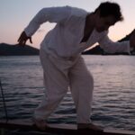 Metin Akdülger Instagram - Hanımlar Beyler, Kaptan 88 ile beraber yola çıktığım, Michelangelo ve Genghis Frog başta olmak üzere tüm dostlara sevgilerimi saygılarımı iletiyor, esenlikler diliyorum efendim... Sizleri seviyor, sonsuza kadar oyun arkadaşınız olmak gayemi bu postla taçladırıyorum. 🌈⚡🖤🎱🎱🖤⚡🌈